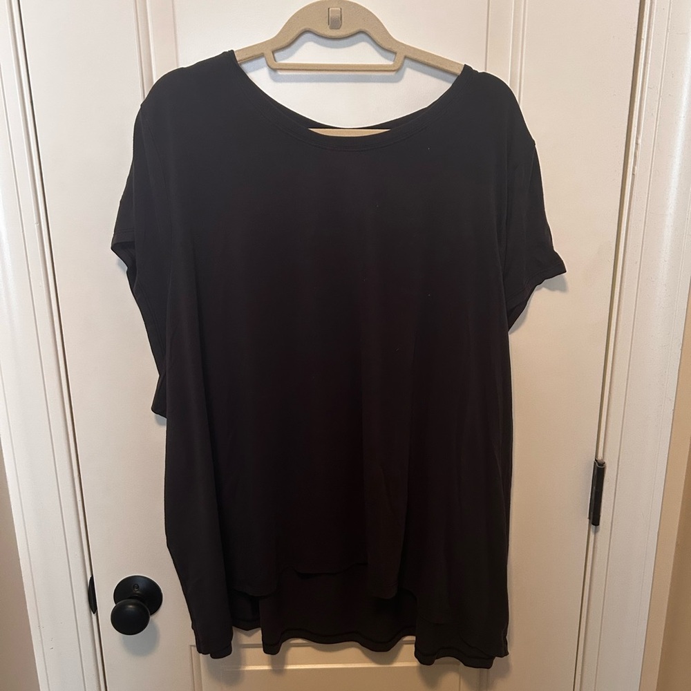 Athleta Navy Women's athletic Top